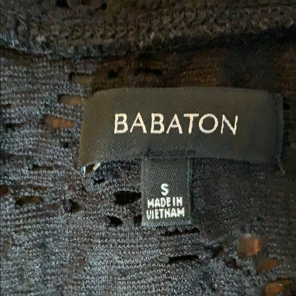 Aritzia Babaton Stretch Lace Short Sleeve T-Shirt - Picture 2 of 2